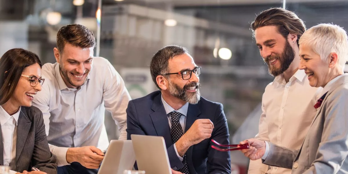 paquete de beneficios a colaboradores