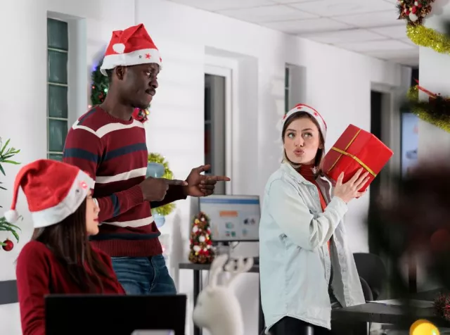 ¿cómo los regalos corporativos aumentan la motivación y fidelizan a tu equipo de trabajo?