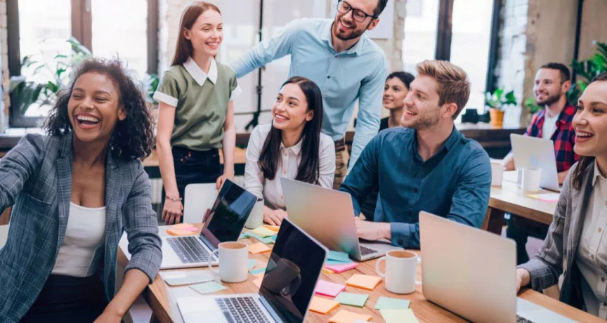 colaboradores felices 