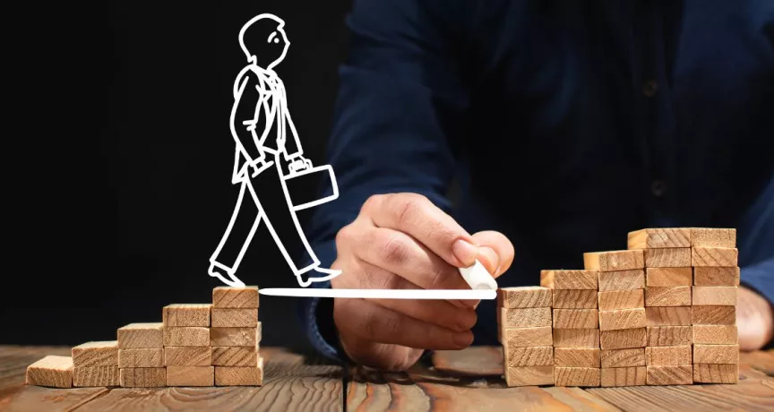 Plan de carrera profesional representado con crecimiento laboral y desarrollo del equipo